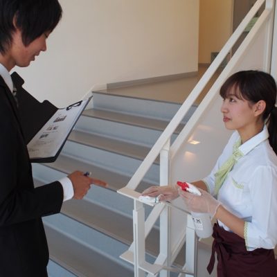 現場管理者（契約社員）勤務地：富山市内（富山赤十字病院・富山市民病院）